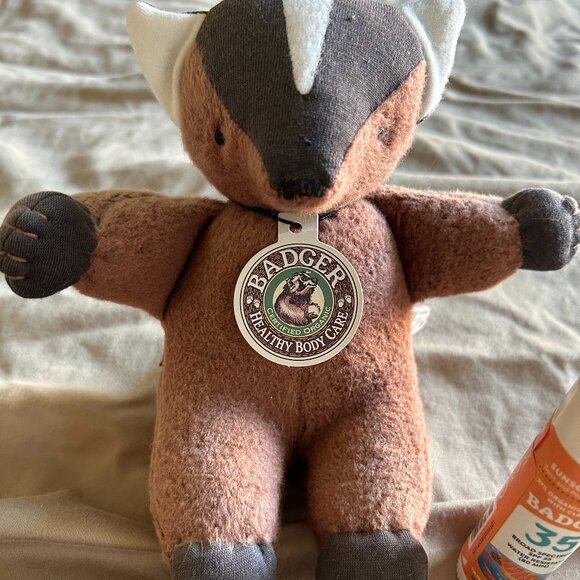 5 Badger Balm Organic Cotton Stuffed Plush Animal Mineral Sunscreen Stick SPF 35 - Picture 2 of 16